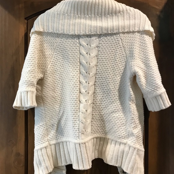 Express Sweater - Picture 4 of 4